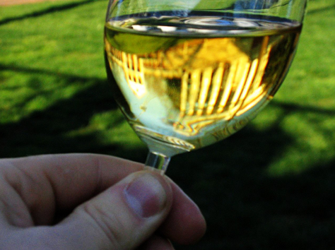 Dry Creek Valley White Wines for Summer